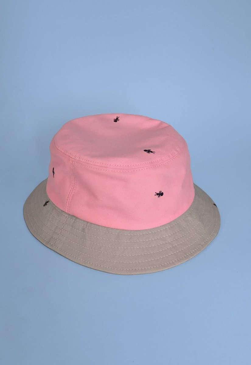 HO HOS HOLE IN THE WALL - "Ants on Your Hat" bucket hat ▲Pink▼Grey